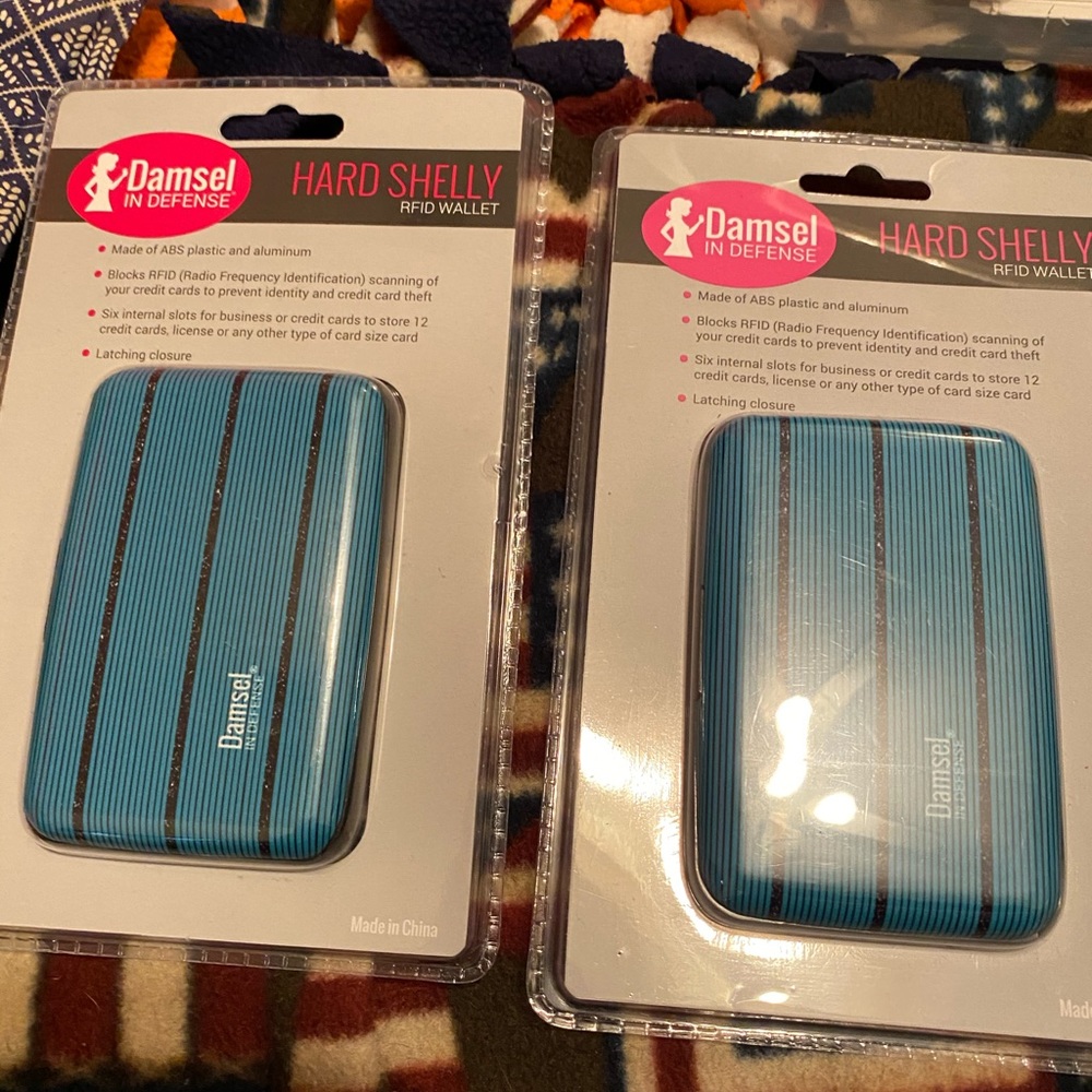 Hard Shelly Wallets